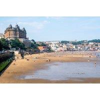 Scarborough For 2 - Award Winning Hotel & Drinks - Dinner Option!