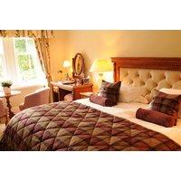 2Nt Loch Awe Stay With Breakfast, Dinner, Prosecco, Early Check In & Late Checkout At Taychreggan Hotel