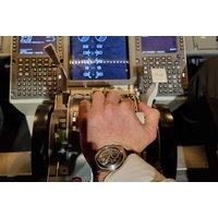 Gloucestershire Airport Flight Simulator Experience: Up To 2 Hours Flying & Photo Included - Simair737