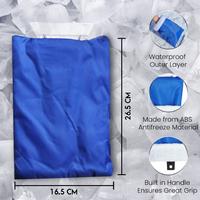 Winter Wonderland Warm Hand Ice Scraper Gift - Cosy Mitt, Waterproof, Perfect Stocking Filler