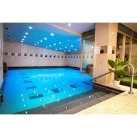 5* Courthouse Hotel: Japanese Head Spa Pamper Package, Spa Access, Prosecco & Voucher - Oxford Street