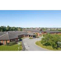 '4* Holiday Inn South Normanton Afternoon Tea For 2 With Sparkling Option