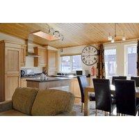 Loch Kinord Hotel: Aberdeenshire Self Catering Lodge Stay For Up To 4!