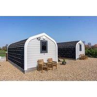 2Nt Nottingham Glamping Getaway For Up To 4 Or 6 - Pet-Friendly Pod Stay - Hot Tub Upgrade Option!