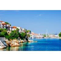 Greece Skiathos Beach Holiday With Breakfast & Return Flights!