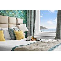 4* Torquay Getaway - Prosecco, Late Checkout & Spa Treatment Discounts