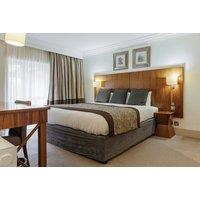 4* Leicestershire Stay For 2 At The Priest House Hotel - Breakfast, Late Checkout & Prosecco