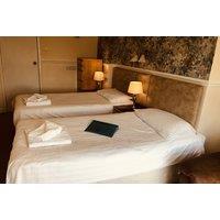 2 Night Devon Stay With Prosecco & Pool Access For 2 - Room Upgrade Option