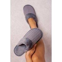 Unisex Black Jumanah' Slip On Knitted Teddy Faux Fur Lined Slippers