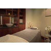 4* Ashford International Spa Day - Treatments And Spa Access For 1 Or 2 - Prosecco And Lunch Upgrades