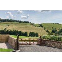 2 Night Luxury Glamping Pod Stay Cumbria - Including Sauna Access & Fire Pit For 2 - Private Hot Tub Upgrade!
