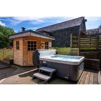South Wales Luxury Lodge Stay For Up To 4 - Hot Tub, Dog Friendly And Private Sauna Upgrade!