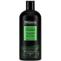 Tresemme Replenish & Cleanse Shampoo with Vitamin C - 3x680ml for Greasy Hair, Salon-Quality, Cruelty-Free
