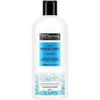 Tresemme Cond Rich Moisture Vit E 680ml-3/6pk