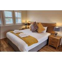 Loch Lomond Self-Catering Cottage Stay with Hot Tub Options - For 2, 4, 7 or 10 Guests - Pet Friendly - Scotland Family Stays Available