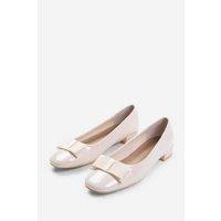 Unisex Cream Women'S Slip-On Pumps With Bow Detail - Classic Flat Shoes