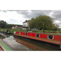 Lincoln Narrowboat Stay With Champagne, Cream Tea & Picnic