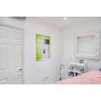 60 Min Hydrafacial & Indian Head Massage w/ &pound;10 Voucher - Kristal Beauty, London
