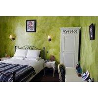 Church Street Hotel by Belvilla: London Stay for Two with Breakfast & Late Checkout - near The Oval