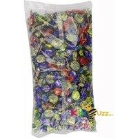 Walkers Luxury Assorted Toffees & Chocolate Eclairs Hamper - Mixed Flavours, 1kg Gift-Ready Sweets
