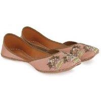 Women's Leather Dazzle Pink Beaded Punjabi Juttis - Handcrafted Ethnic Flats