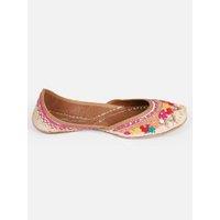 Floral Layla Cream Embroidered Leather Punjabi Juttis - Women's Traditional Flats