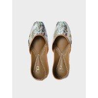 Black Rojana Women's Embroidered Faux Leather Punjabi Jutti - Handcrafted Ethnic Slip-On Flats