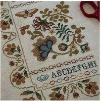 Let Love Reign Minimalist Cross Stitch Wall Art Kit - Modern Embroidered Home Dcor