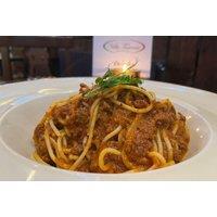 &pound;30 or &pound;50 Italian Dining Voucher for Villa Toscana - Pasta, Pizza & Drinks Included