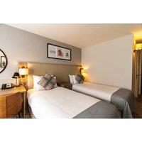 4* Milton Hill House, Oxford Spa Escape for 2: Breakfast, Spa Access, Dinner - Room Upgrade Option!