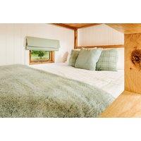 Cosy Lancashire Shepherds Hut Stay For 2: Fire Wood Kit, Early Check-in & Late Check-out!