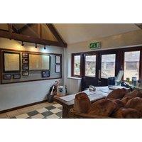 Kingston Country Courtyard