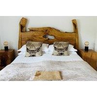 PRICE DROP! Cosy New Forest Cottage Lodge Hotel Break For 2: Breakfast, Fizz & Late Checkout!