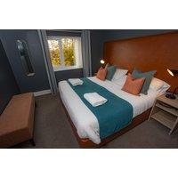 Bells Hotel & Country Club, Forest of Dean for 2: Breakfast, Dinner & Welcome Drink