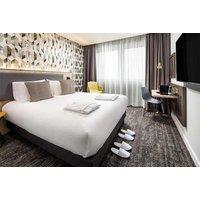 PRICE DROP! 4* Mercure Newport Hotel Christmas Market Stay for 2 - Wine & Festive Treats