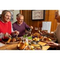Squirrel Farnborough: Sunday Roast & Drinks for 2 & Unlimited Yorkshire Puddings- Heritage Pubs