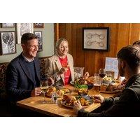 Golden Fleece York: Sunday Roast for Two with Unlimited Trimmings and Drinks - Pubsmiths