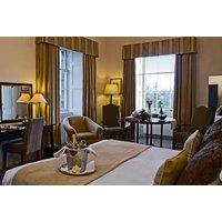 4* Macdonald Linden Hall Stay for 2: Breakfast, Bottle of Wine & Spa Access - Dinner Upgrade - Northumberland