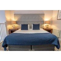 PRICE DROP! 4* Buckingham Villiers Hotel Stay for 2 with Breakfast, Late Checkout with Dining & Prosecco Upgrade!