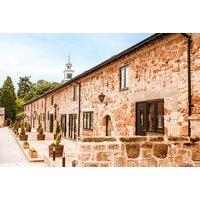 Historic North Shropshire Escape: Tedsmore Hall Cottage Stay with Games Room & Nature Trails for up to 8 People