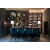 4* Bath Stay for Two at Henrietta House with Prosecco & Late Checkout