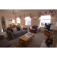 Torquay Retreat: Self-Catered Apartment Stay for Up to 6 with Leisure Facilities at The Osborne Apartments