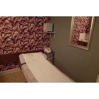 60-Min Deep Cleansing Facial Treatment - Lumiere Beauty Clinic, Glasgow