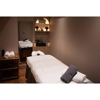 EARLY BIRD! 50-Min Massage, Afternoon Tea & Prosecco at 5* Courthouse Hotel Soho, Lumi Spa