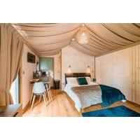 Shrewsbury Cabin Stay with Hot Tub for 2 - Canoe & Paddle Board Access - 2 or 3 Nights!