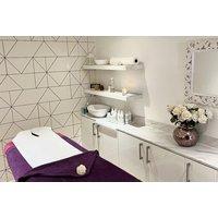 Luxurious 60 Minute Expert Facial - Edinburgh City Centre