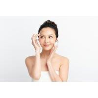 1-Hour 12-in-1 Korean Glass Skin Hydrafacial - Sarah Artistry, London