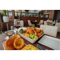 Crowne Plaza Glasgow Sunday Overnight Stay with Roast, Breakfast & Leisure Access for Two