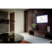 Leeds Apartment Stay with Late Checkout - Mansio Suites Basinghall