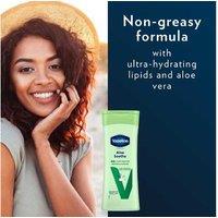 Vaseline Aloe Soothe & Cocoa Radiant Hydrating Body Lotion 400ml - Nourishing Aloe & Cocoa Butter for Dry Skin, Non-Greasy Cream